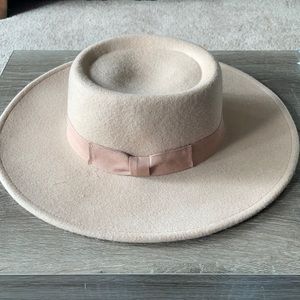 World Market Tan hat!
